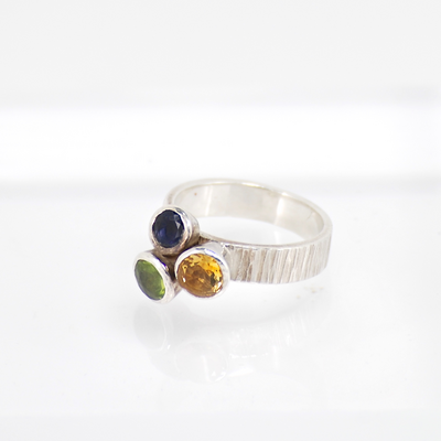 Stripes textured ring with citrin, peridot and iolite gemstones, Sterling silver