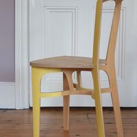 Breeze. Chair in curved plywood