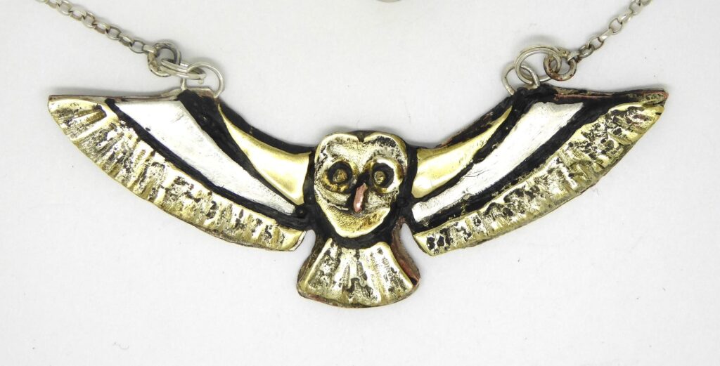Flying owl pendant. Mixed metals.