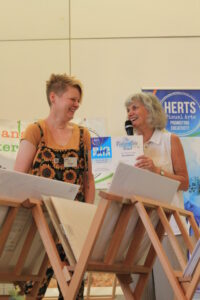 Cathy Smale wins the Visitors Choice Award