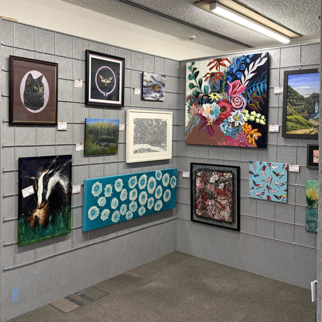 Art Gallery with Coffee shop